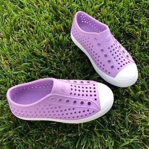 NWOT✨ Perforated slip on sneakers